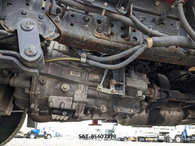 Mitsubishi CANTER 2018-02 7960823-17