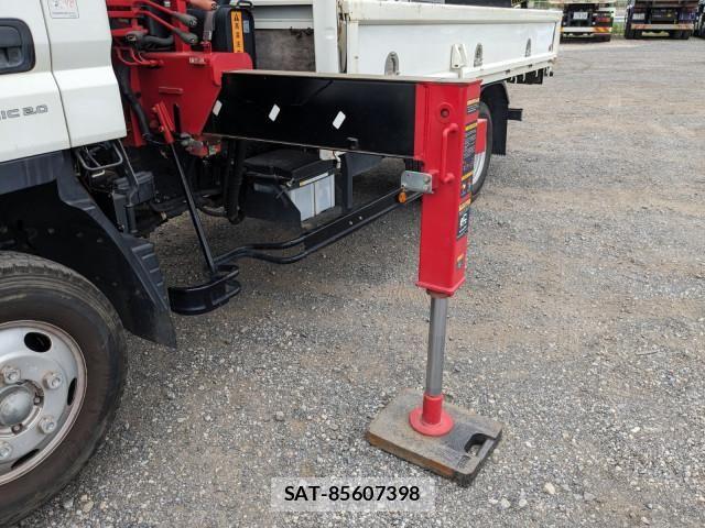 Mitsubishi CANTER 2018-02 7960823-21