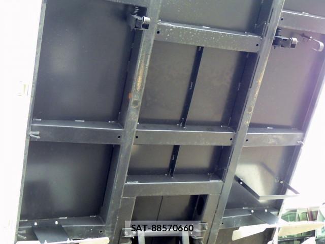 Mitsubishi CANTER 2024-09 7960820-11
