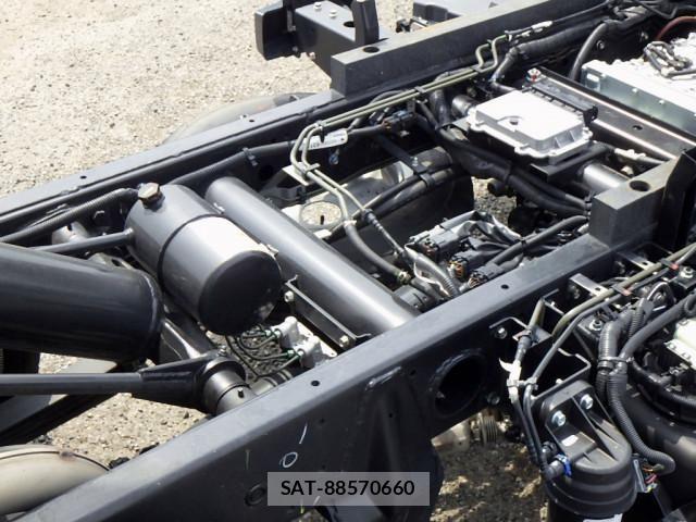 Mitsubishi CANTER 2024-09 7960820-12