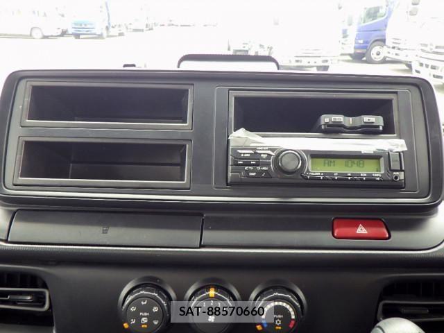Mitsubishi CANTER 2024-09 7960820-16