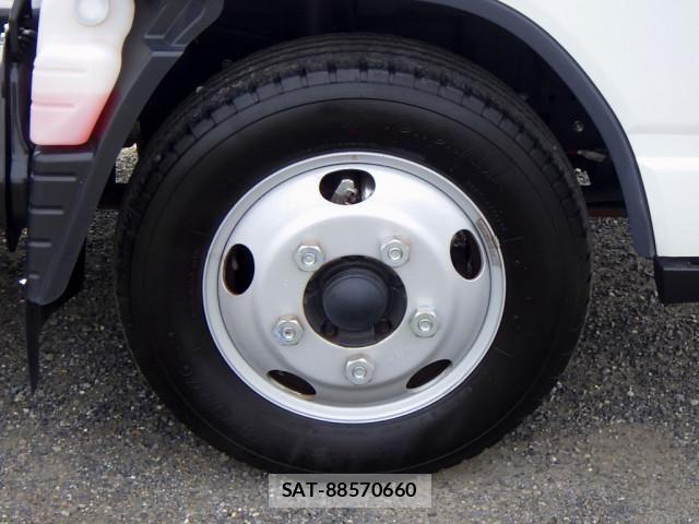 Mitsubishi CANTER 2024-09 7960820-19