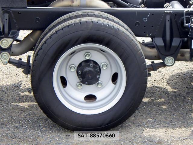 Mitsubishi CANTER 2024-09 7960820-20