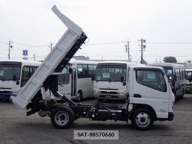 Mitsubishi CANTER 2024-09 7960820-26