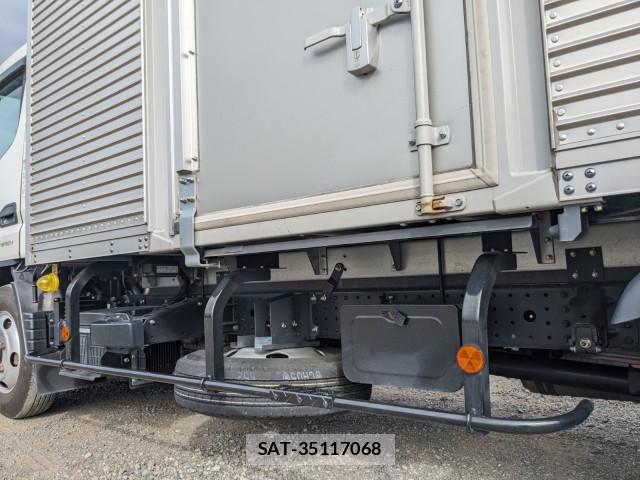 Mitsubishi CANTER 2023-03 7960804-26