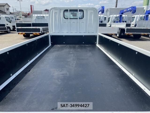 Mitsubishi CANTER 2026-04 7960816-8