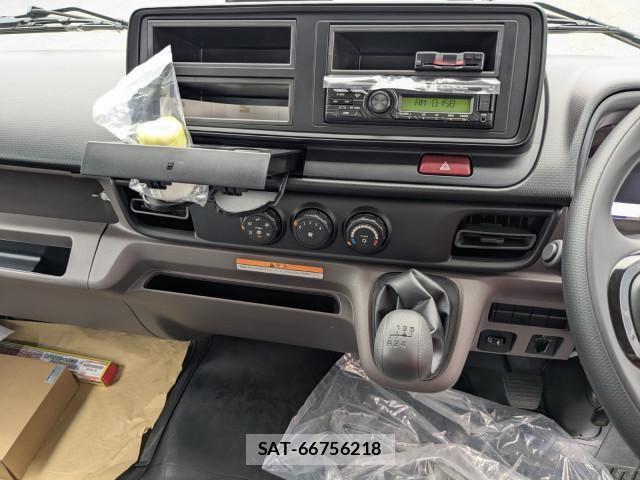 Mitsubishi CANTER 2026-02 7960781-9