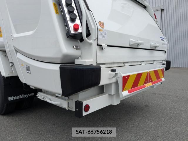Mitsubishi CANTER 2026-02 7960781-4