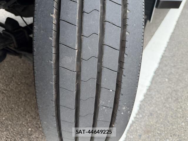 Mitsubishi CANTER 2015-05 7960832-15