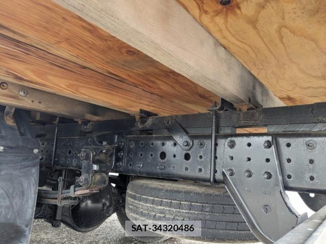 Mitsubishi CANTER 2018-05 7960837-17