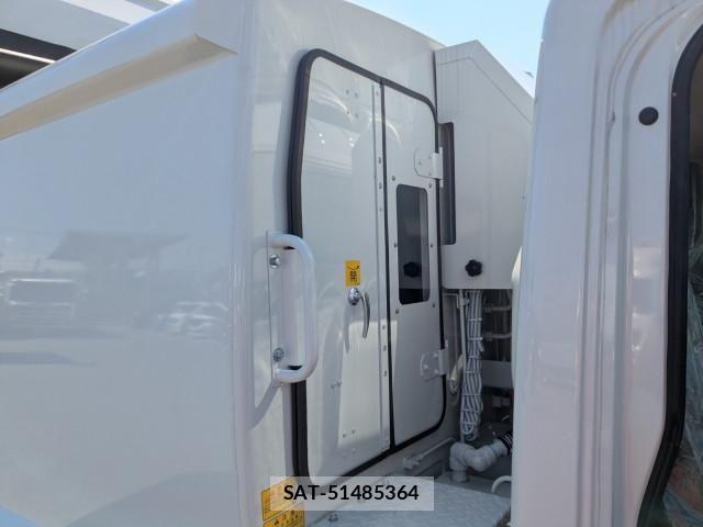 Mitsubishi CANTER 2026-03 7960788-16