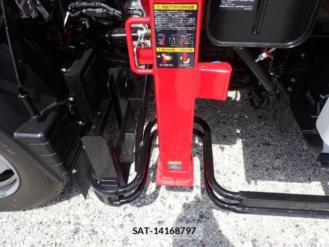 Mitsubishi CANTER 2026-04 7978711-6
