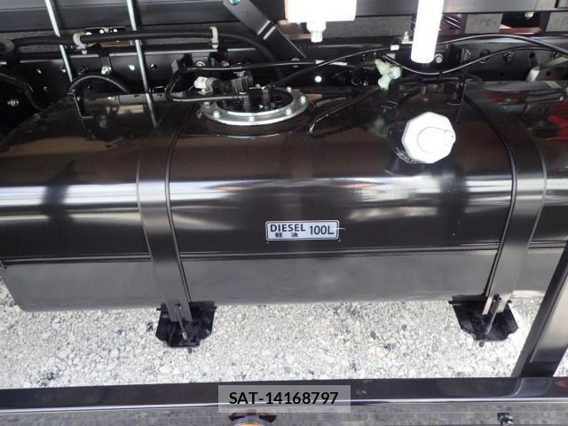 Mitsubishi CANTER 2026-04 7978711-8