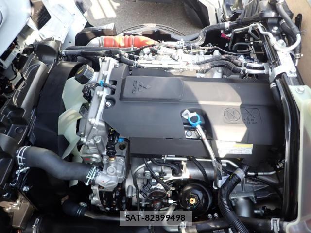Mitsubishi CANTER 2026-04 7978728-23