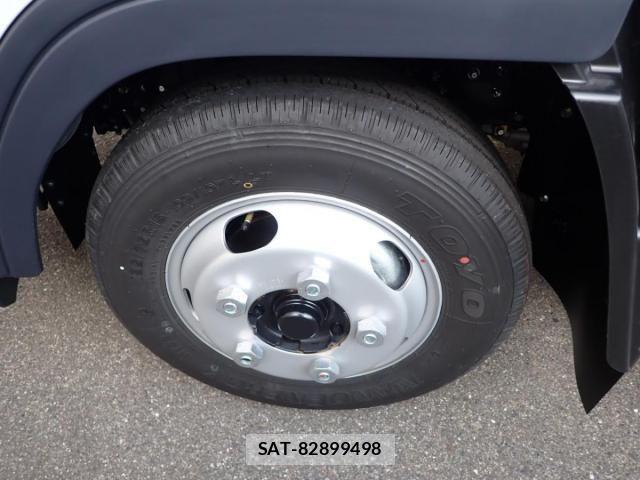 Mitsubishi CANTER 2026-04 7978728-24