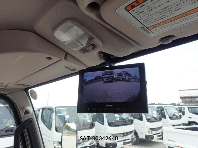 Mitsubishi CANTER 2026-04 7978729-20