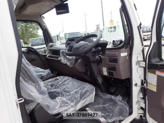 Mitsubishi CANTER 2026-04 7978721-9