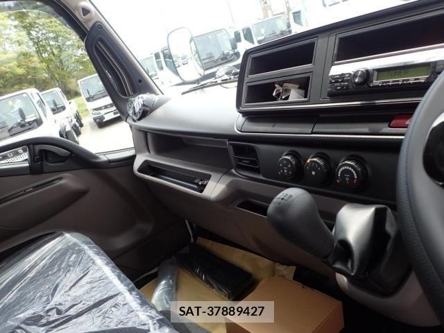 Mitsubishi CANTER 2026-04 7978721-10