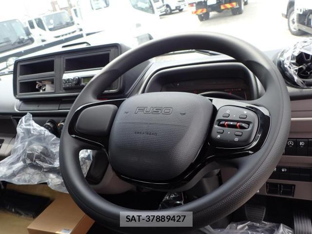 Mitsubishi CANTER 2026-04 7978721-14