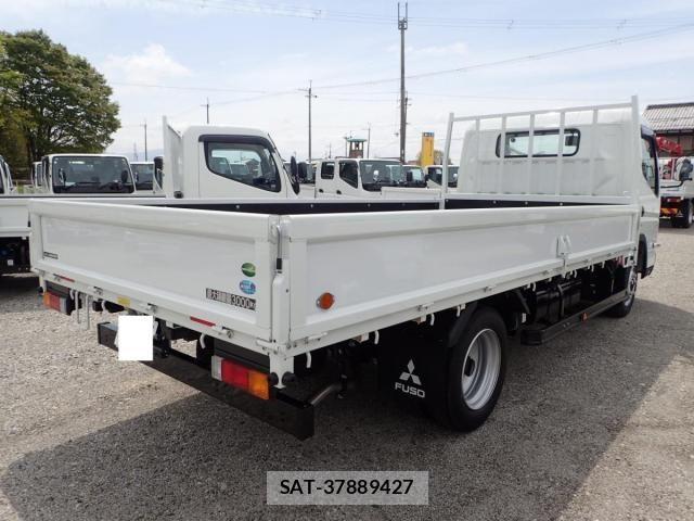Mitsubishi CANTER 2026-04 7978721-1