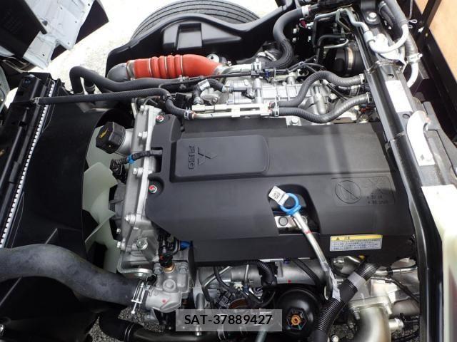 Mitsubishi CANTER 2026-04 7978721-22