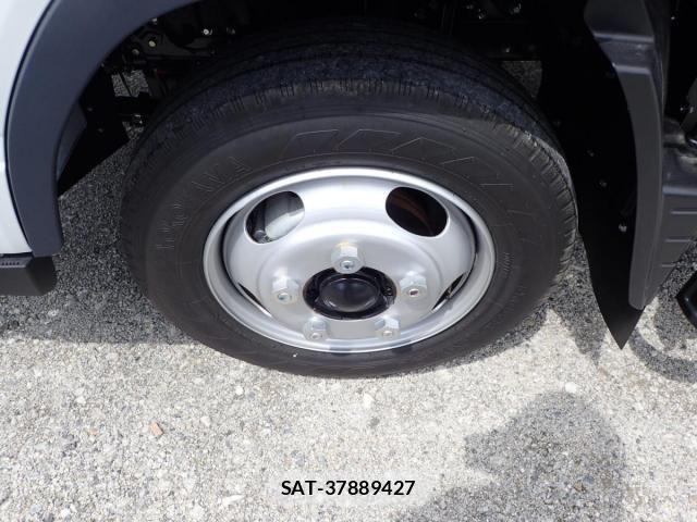 Mitsubishi CANTER 2026-04 7978721-24