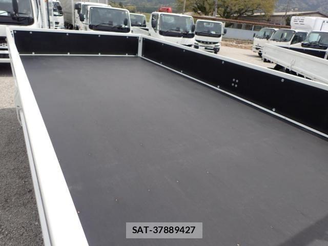 Mitsubishi CANTER 2026-04 7978721-2