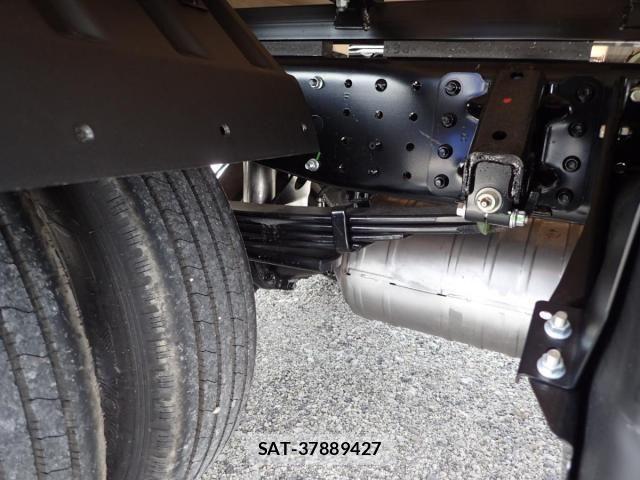 Mitsubishi CANTER 2026-04 7978721-7