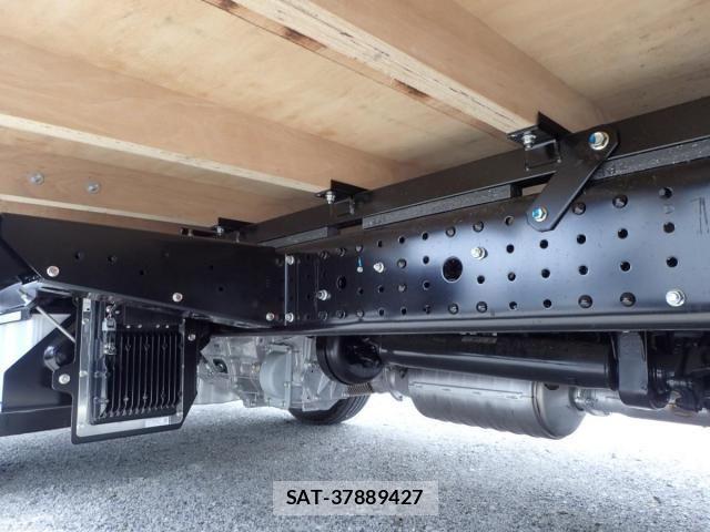 Mitsubishi CANTER 2026-04 7978721-8
