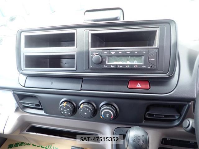 Mitsubishi CANTER 2026-04 7978724-13