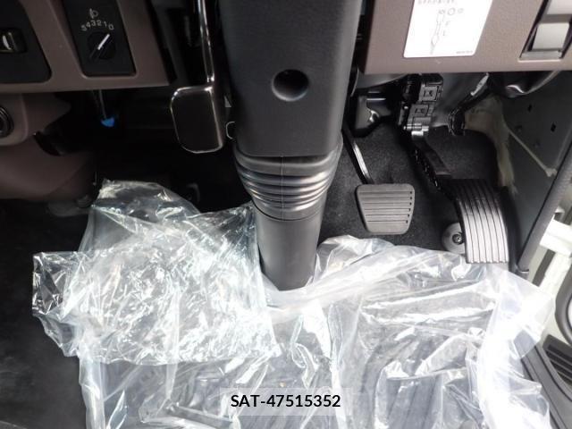 Mitsubishi CANTER 2026-04 7978724-21