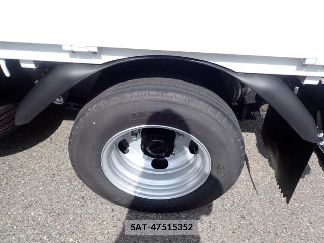 Mitsubishi CANTER 2026-04 7978724-26