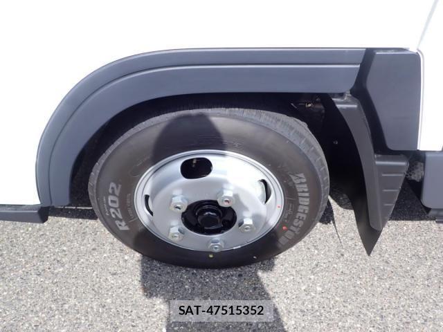 Mitsubishi CANTER 2026-04 7978724-27