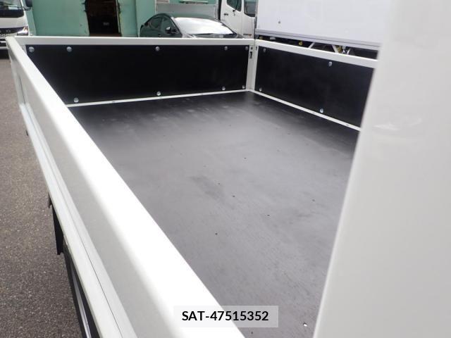 Mitsubishi CANTER 2026-04 7978724-5