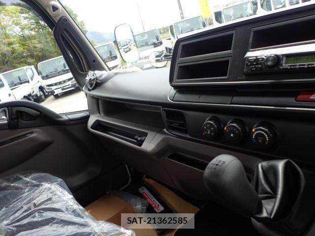 Mitsubishi CANTER 2026-04 7978720-10
