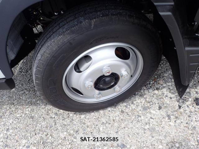 Mitsubishi CANTER 2026-04 7978720-26