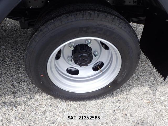 Mitsubishi CANTER 2026-04 7978720-27