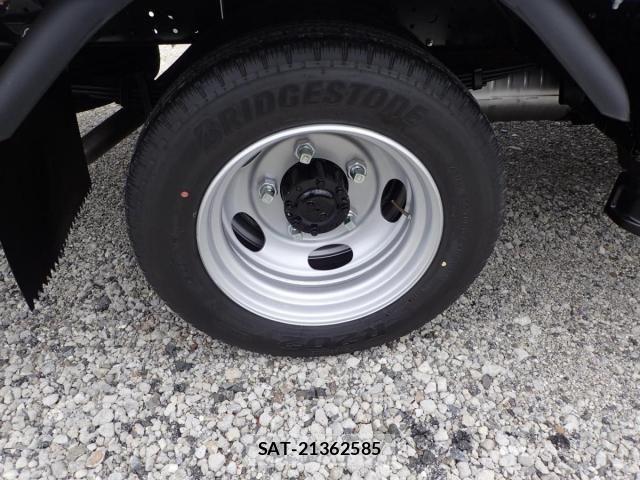 Mitsubishi CANTER 2026-04 7978720-28