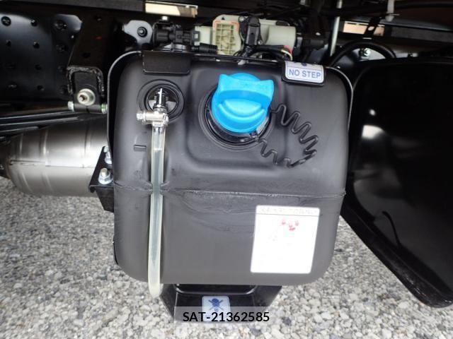 Mitsubishi CANTER 2026-04 7978720-6