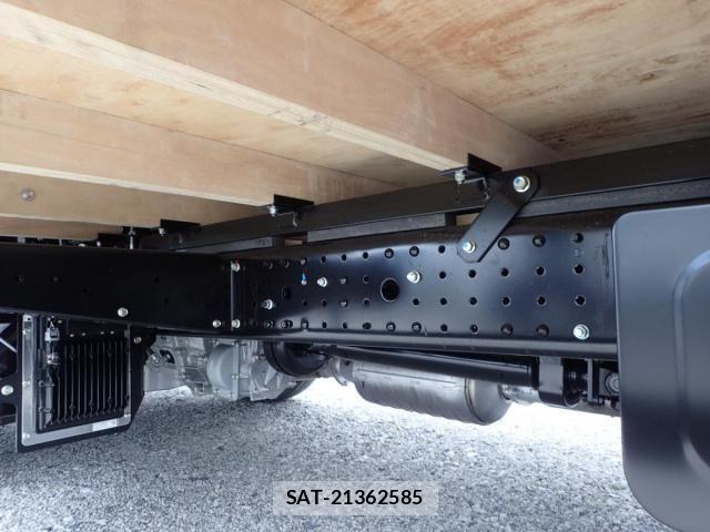 Mitsubishi CANTER 2026-04 7978720-8