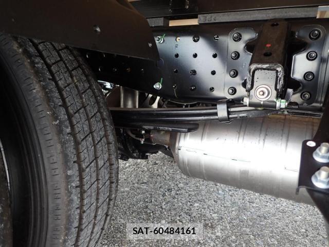 Mitsubishi CANTER 2026-04 7978722-9
