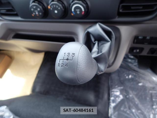 Mitsubishi CANTER 2026-04 7978722-14