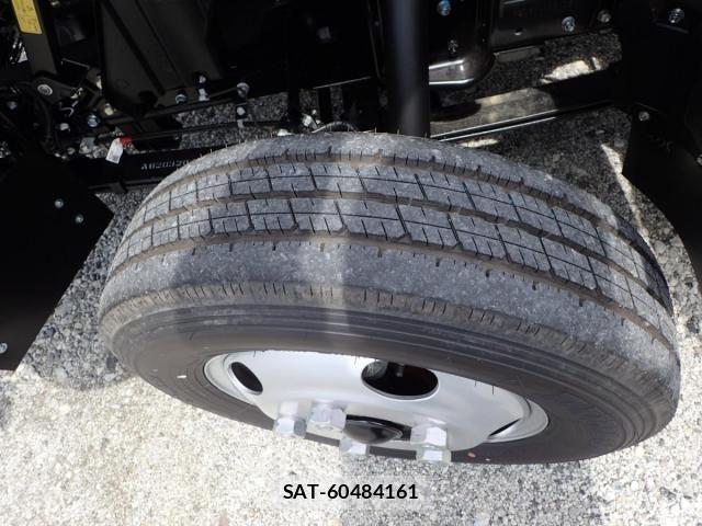 Mitsubishi CANTER 2026-04 7978722-24