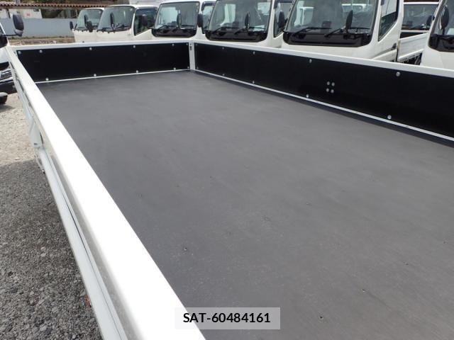 Mitsubishi CANTER 2026-04 7978722-4