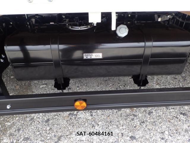 Mitsubishi CANTER 2026-04 7978722-7