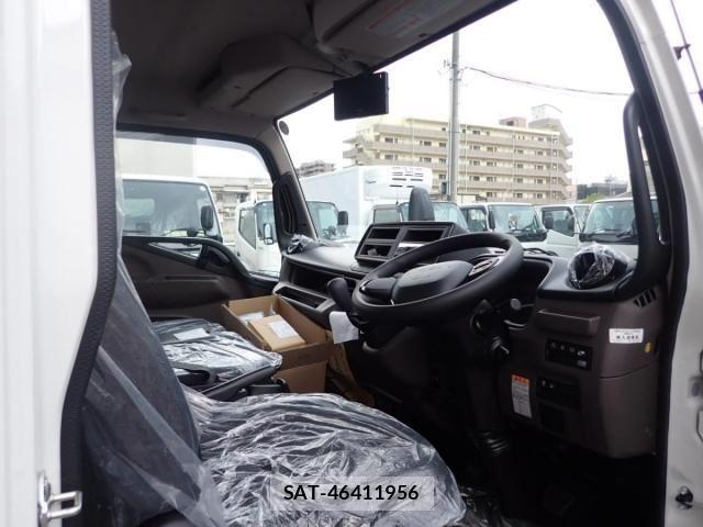 Mitsubishi CANTER 2026-04 7978715-15
