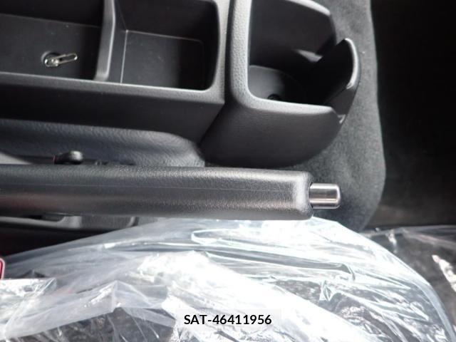 Mitsubishi CANTER 2026-04 7978715-19