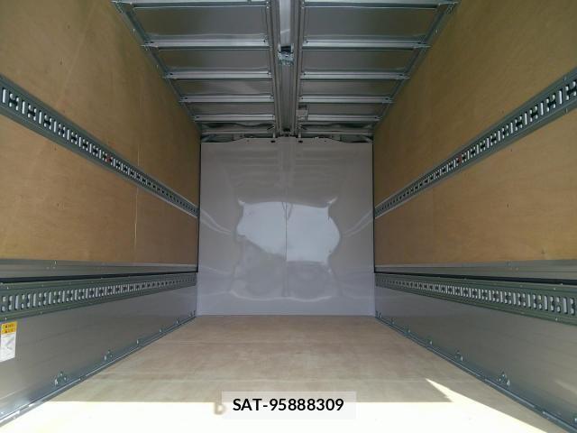 Mitsubishi CANTER 2026-03 7978739-9