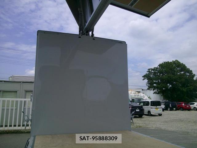 Mitsubishi CANTER 2026-03 7978739-17