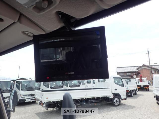 Mitsubishi CANTER 2026-04 7978725-14